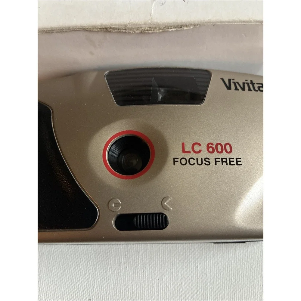 Vivitar 35mm Camera LC600 Focus Free- Box- Strap New Open Box